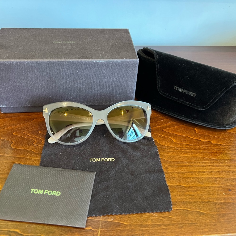 TOM FORD Lily Cat Eye Sunglasses